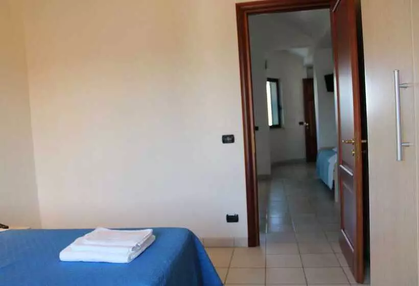 בית מלון כפרי Residence   Blu Mare Alimini