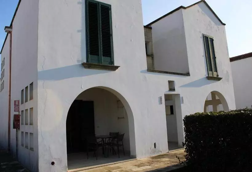 בית מלון כפרי Residence   Blu Mare Alimini