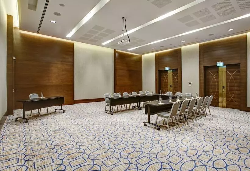 هتل Sheraton Grand Samsun