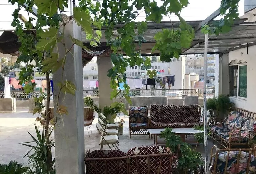 Sun Rise Hotel & Hostel & Tours