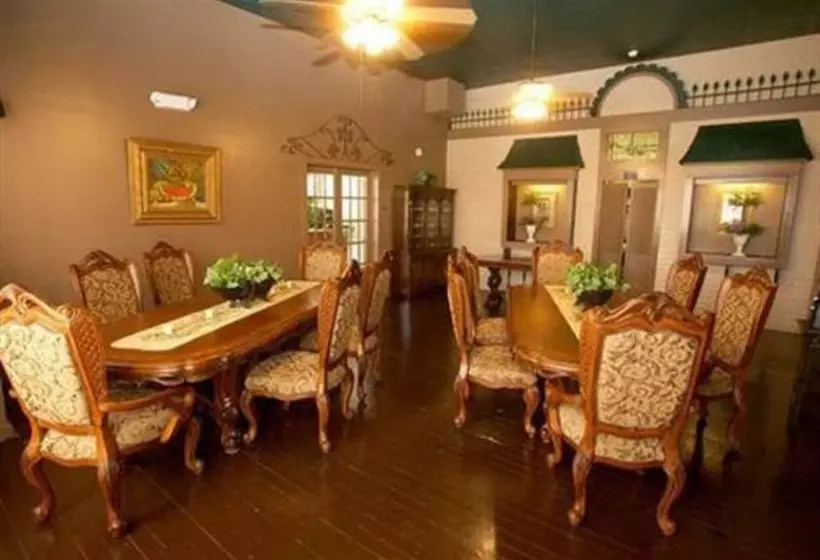 The Courtland Hotel & Spa