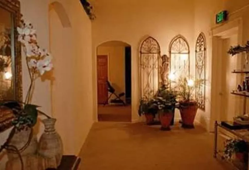 The Courtland Hotel & Spa