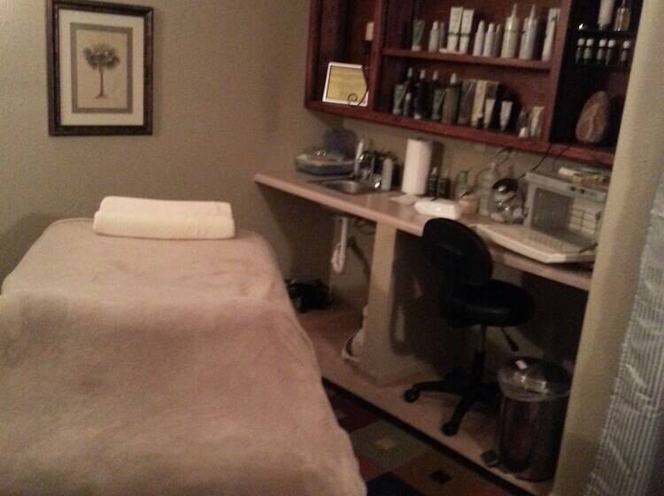 The Courtland Hotel & Spa