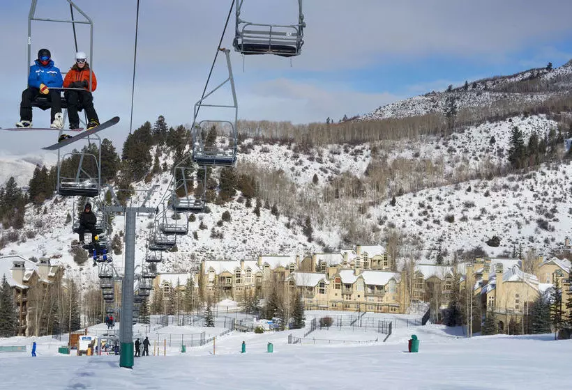 호텔 The Meadows Townhomes