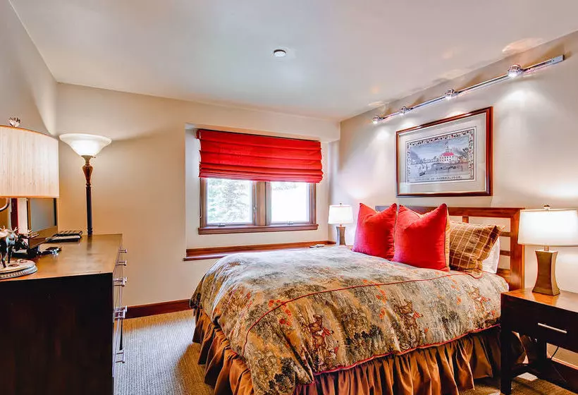 호텔 The Meadows Townhomes