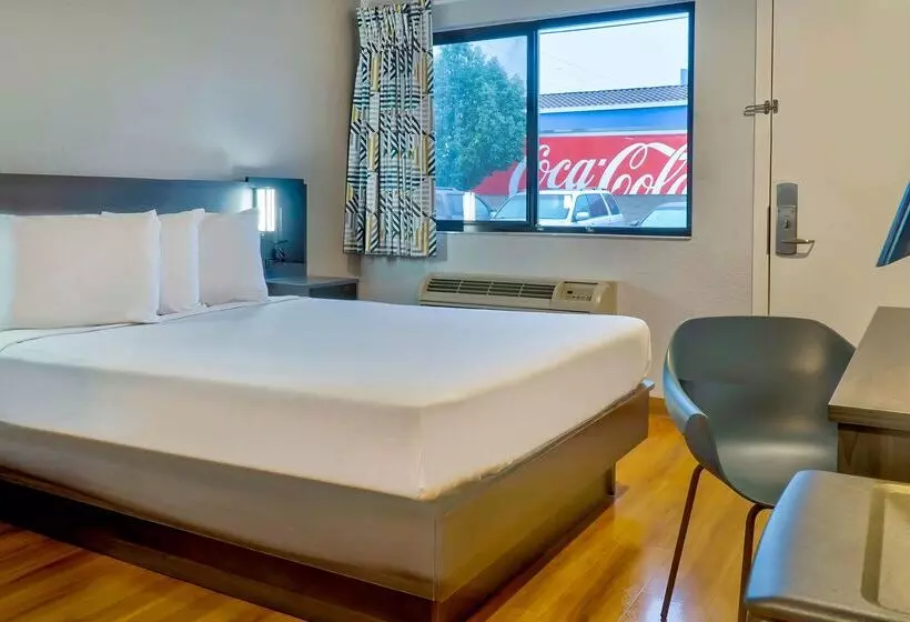 Motel 6el Monte, Ca  Los Angeles