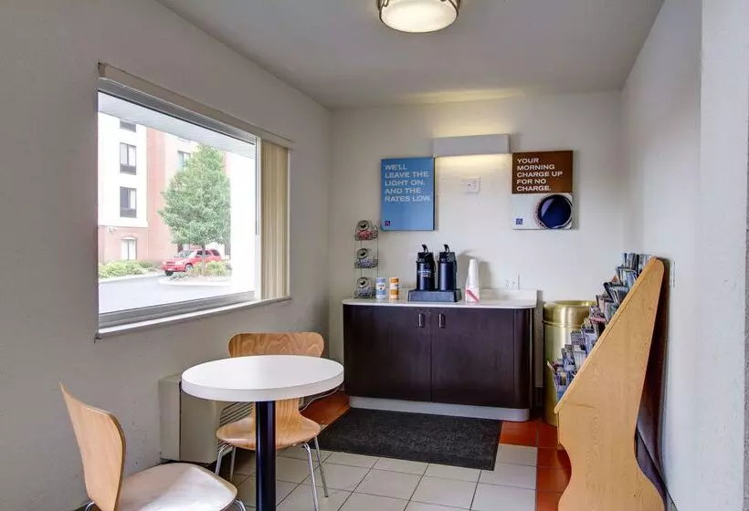 Motel 6 Richfield, Oh