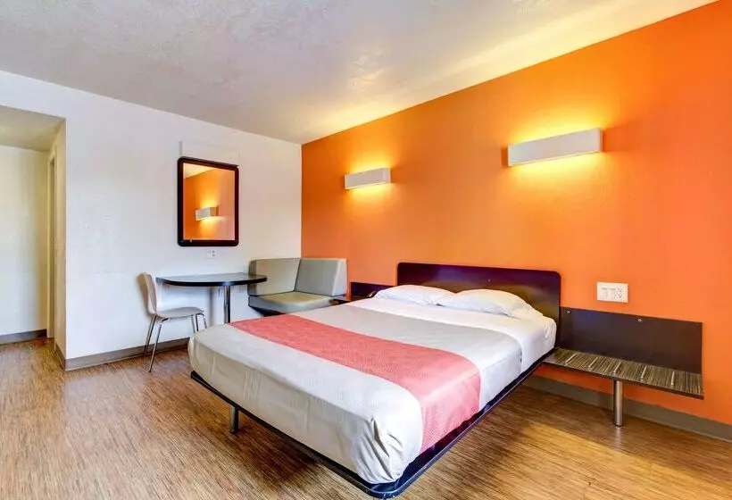 Motel 6 Richfield, Oh