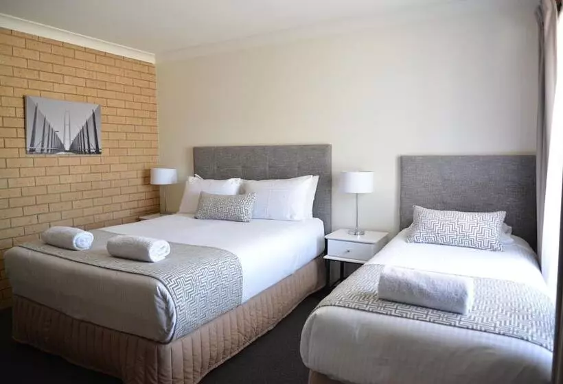 מוטל Albury Allawa Motor Inn