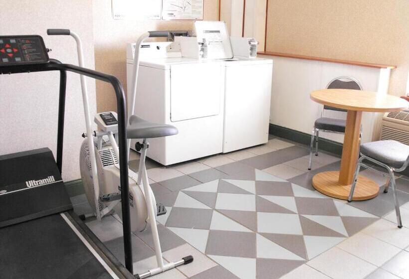 فندق على الطريق Americas Best Value Inn Three Rivers