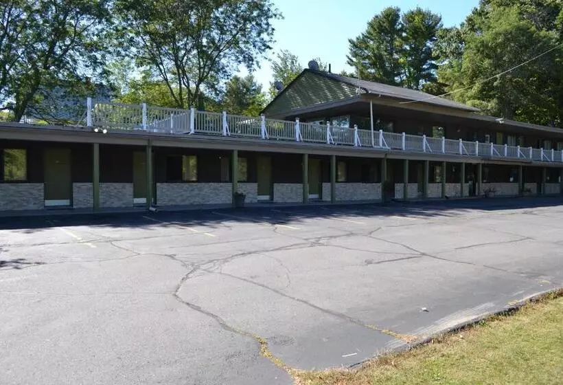 فندق على الطريق Mount Holyoke Inn