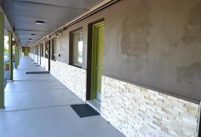 فندق على الطريق Mount Holyoke Inn