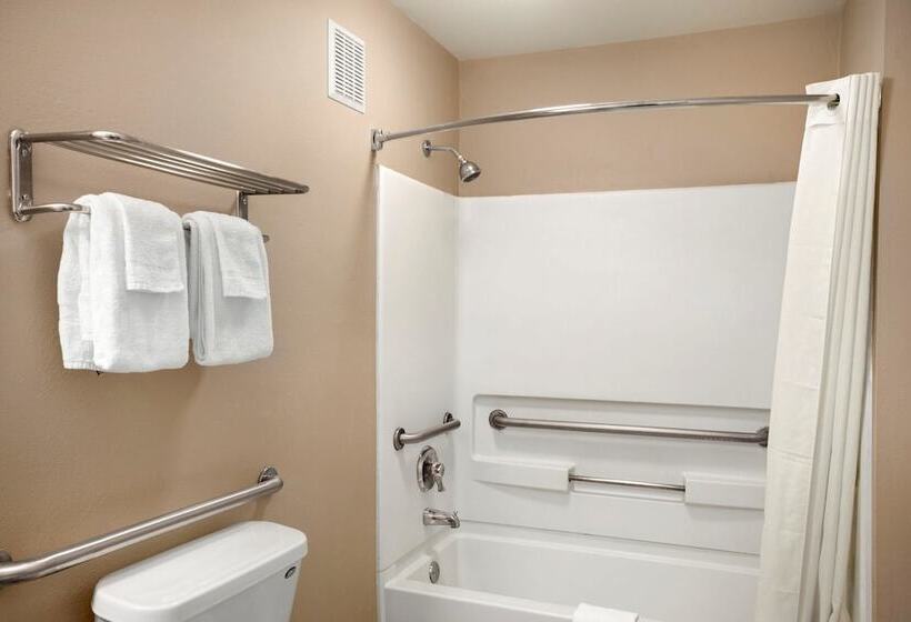 モーテル Super 8 By Wyndham Jackson