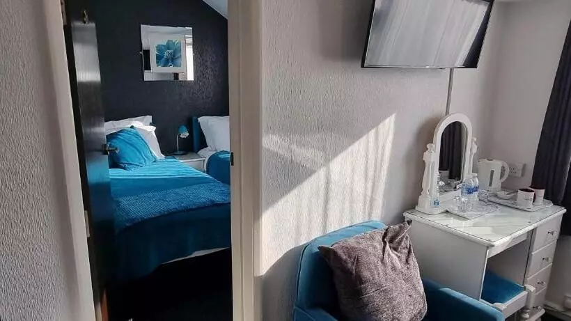 Majatalo Toulson Court