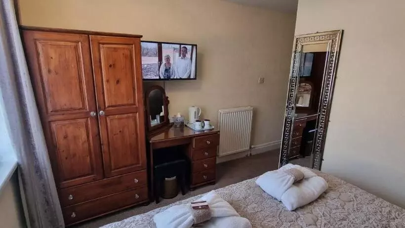 Majatalo Toulson Court