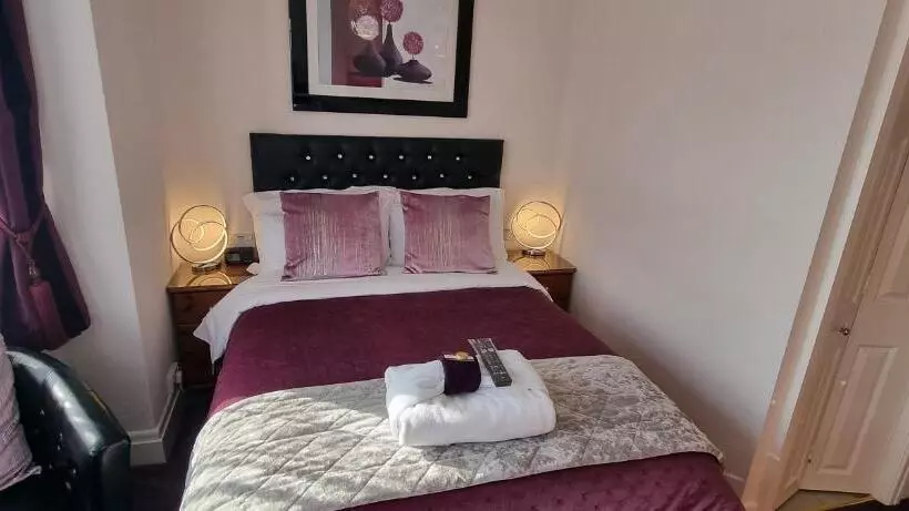 Majatalo Toulson Court