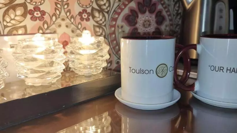 Majatalo Toulson Court