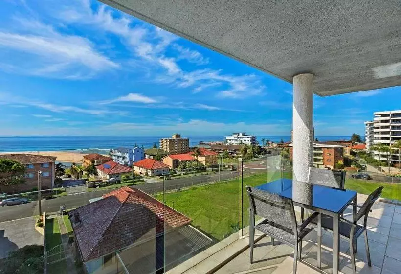 Sandy Cove Apartments