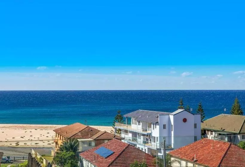 Sandy Cove Apartments