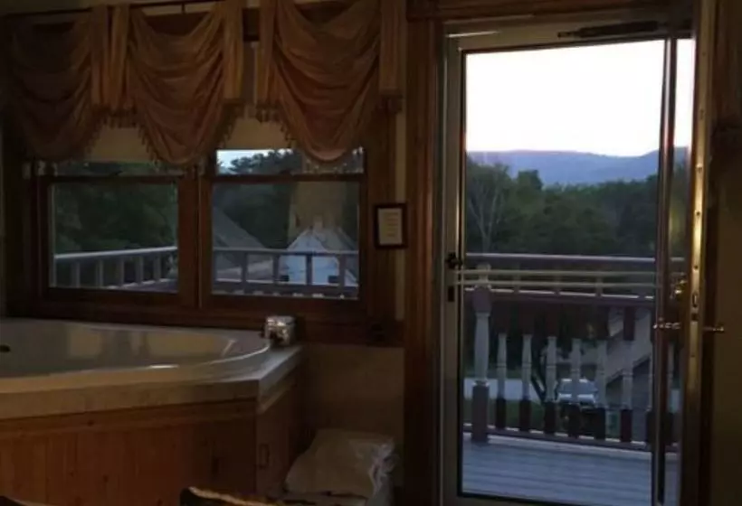 The Lion & The Rose B&b