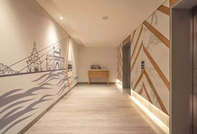 ホテル Ibis Mumbai Vikhroli