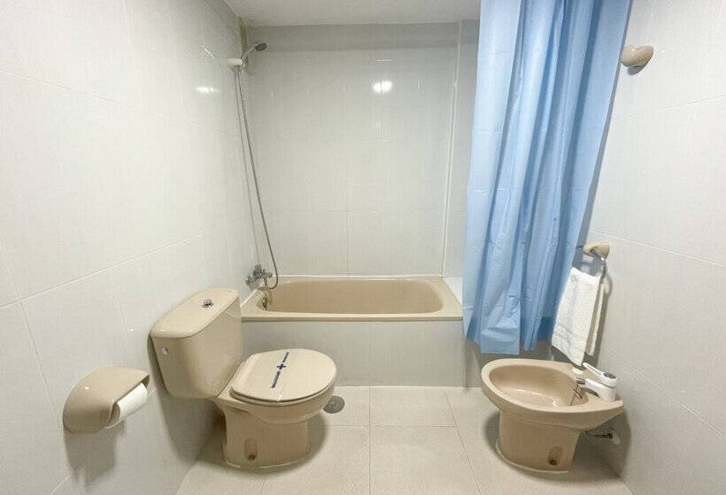 Apartamentos Azahar 3000
