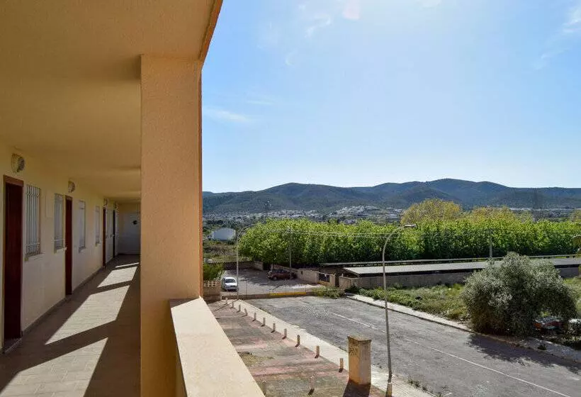 Apartamentos Azahar 3000