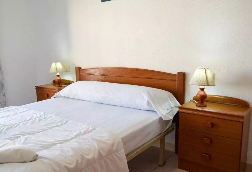 Apartamentos Azahar 3000