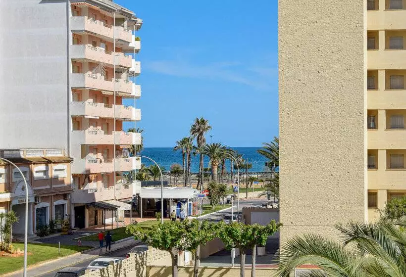 Apartamentos Azahar 3000