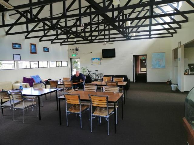 فندق صغير Swansea Backpackers