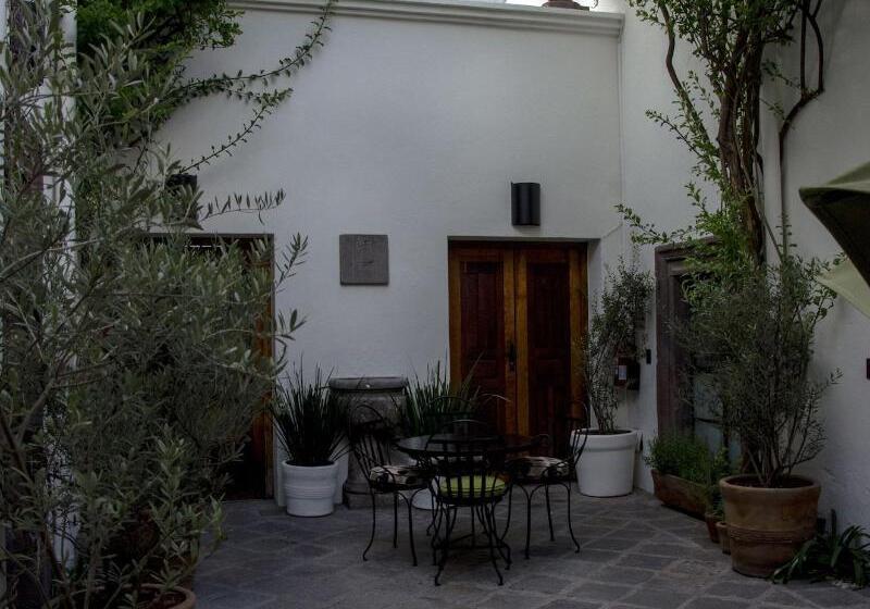 تختخواب و صبحانه Casa De Los Olivos