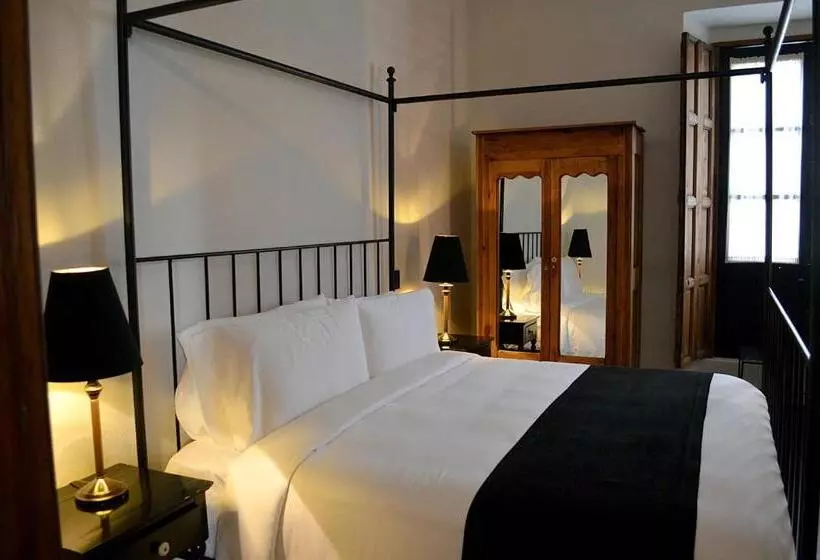 ベッドアンドブレックファースト Casa De Los Olivos