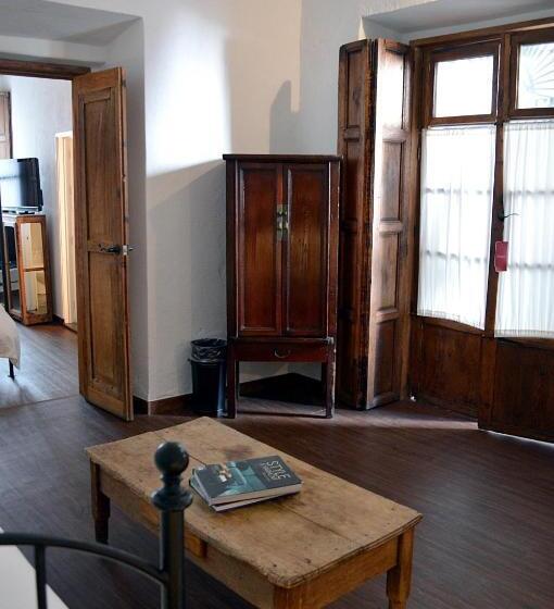 تختخواب و صبحانه Casa De Los Olivos