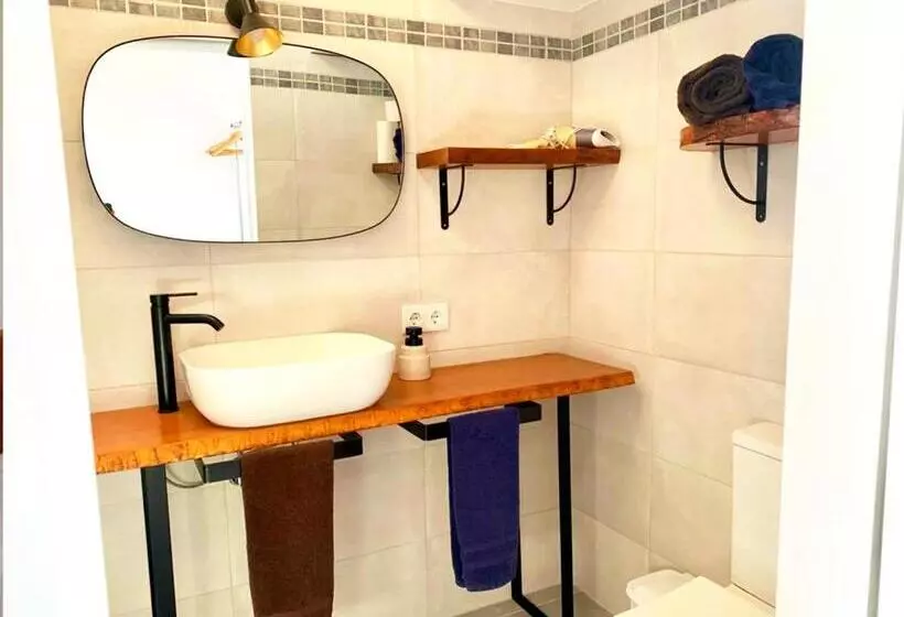 Aamiaismajoitus (B&B) Vitorina Corte Guesthouse