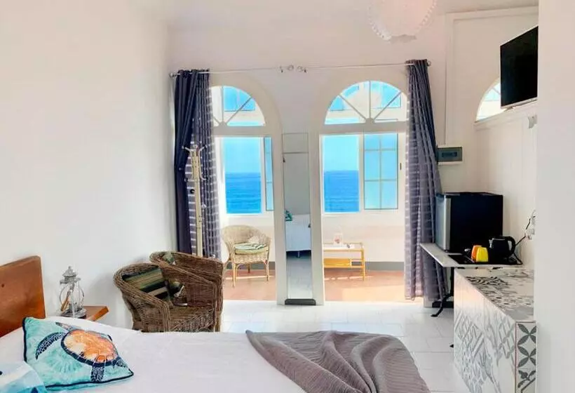 Aamiaismajoitus (B&B) Vitorina Corte Guesthouse