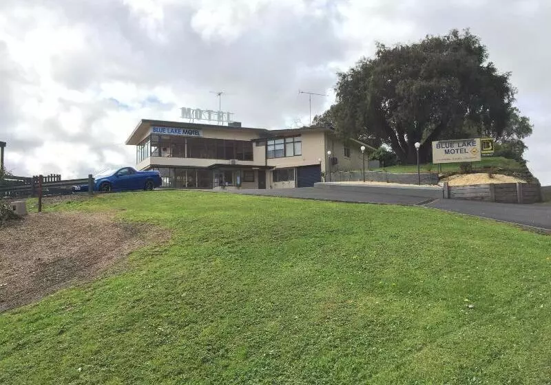 Blue Lake Motel