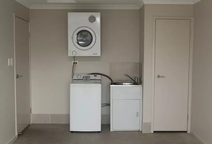 Direct Collective Villas On Rivergum