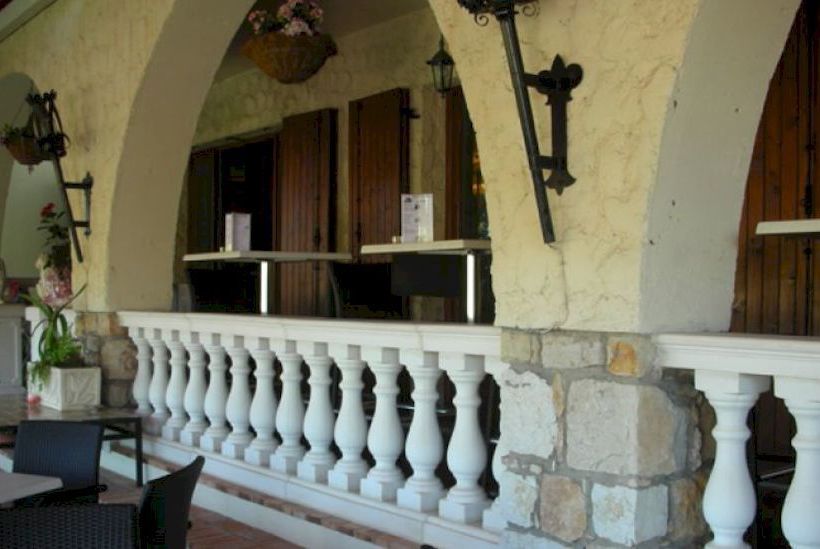 בית מלון כפרי Castel Garoupe