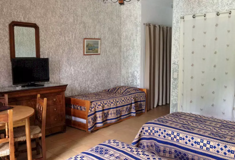 ホテル Castel Garoupe