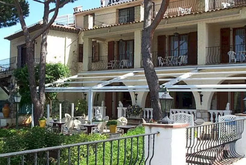 ホテル Castel Garoupe