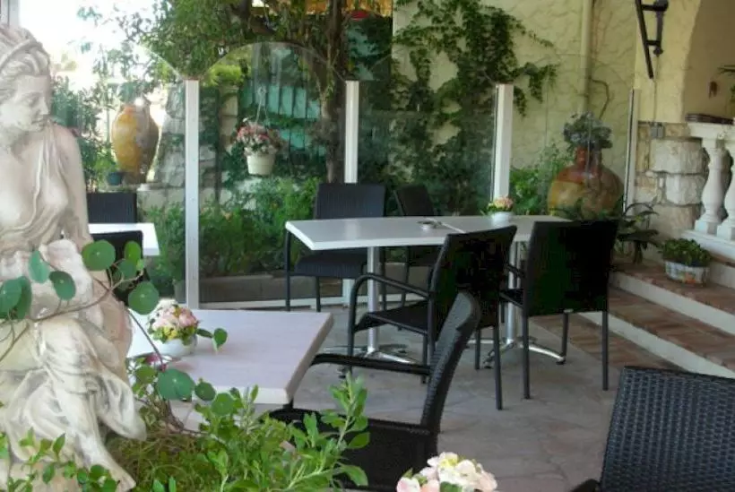 ホテル Castel Garoupe