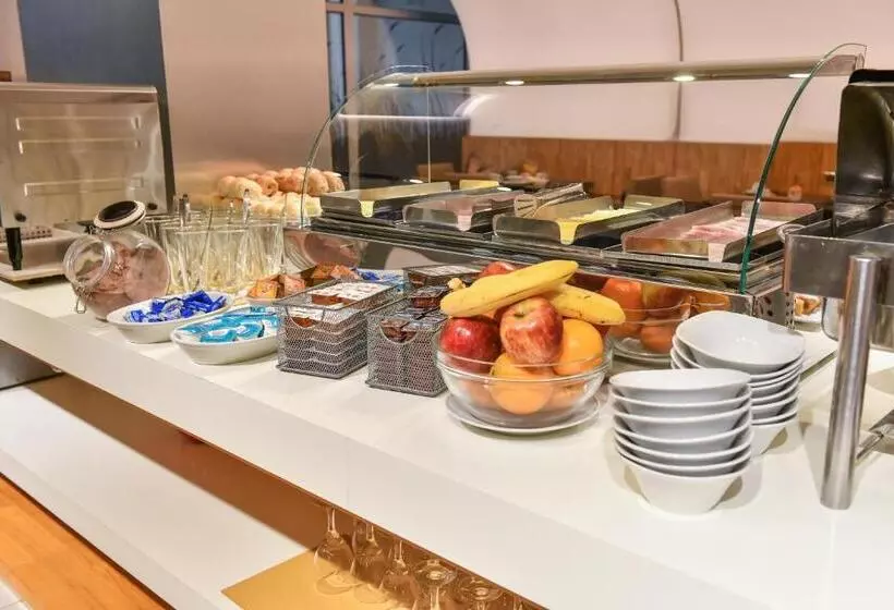 هتل Denver Mar Del Plata