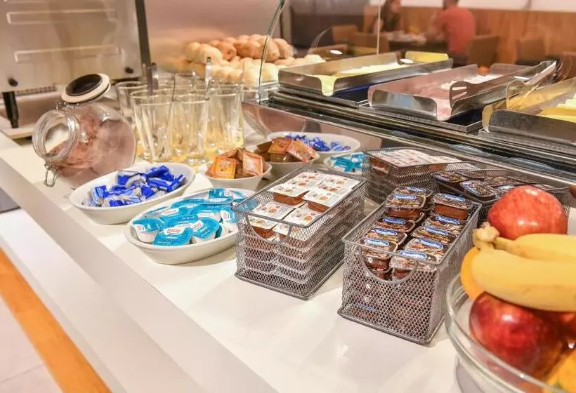 هتل Denver Mar Del Plata