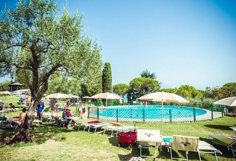 Отель Club Del Sole Desenzano Lake Village