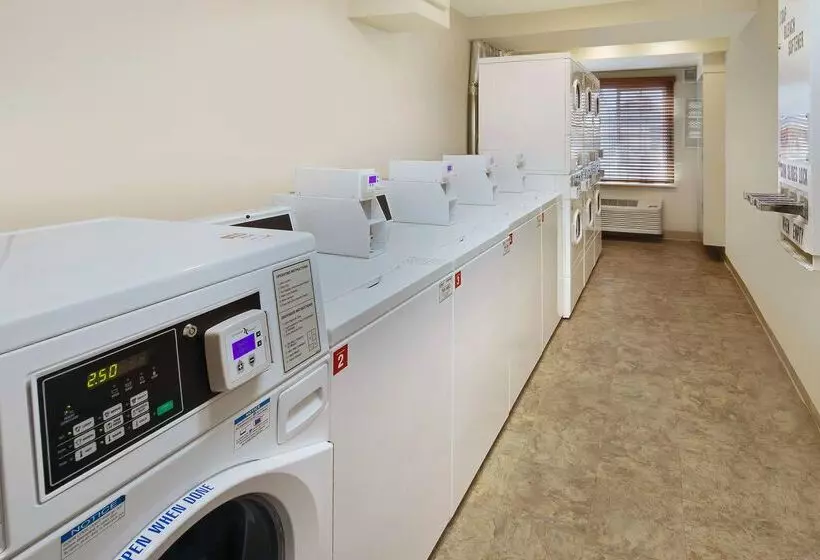 فندق Extended Stay America Select Suites  Wilmington  West