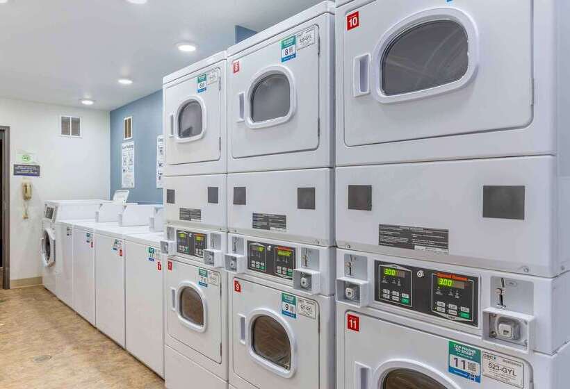 בית מלון כפרי Extended Stay America Select Suites  Wilmington  West