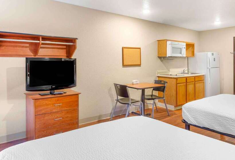 בית מלון כפרי Extended Stay America Select Suites  Wilmington  West