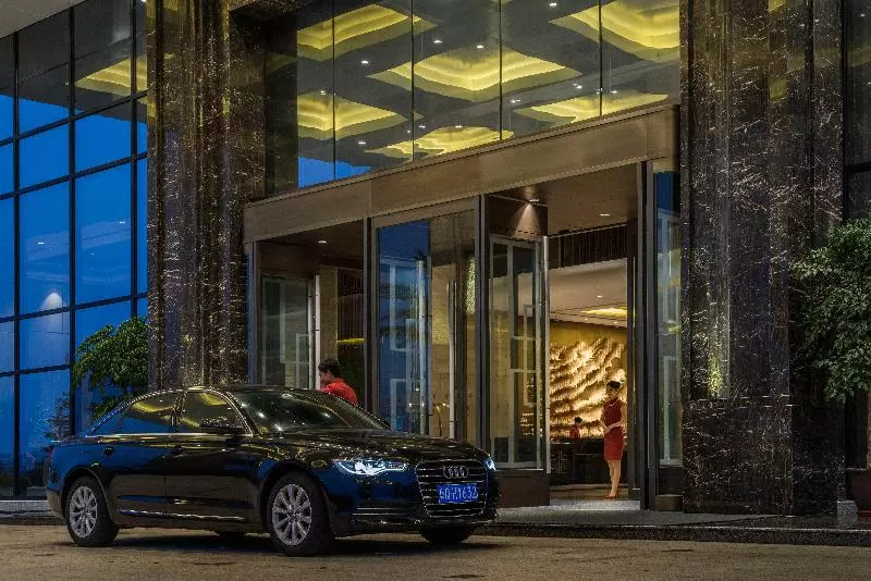 酒店 Hualuxe Yangjiang City Center, An Ihg