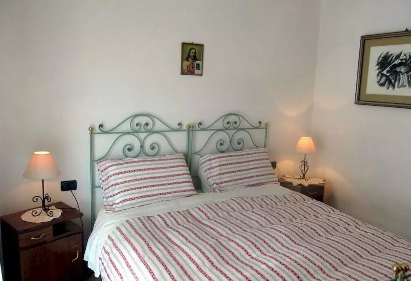 Agriturismo La Volpe E L Uva