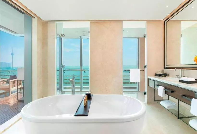 هتل Sheraton Zhuhai